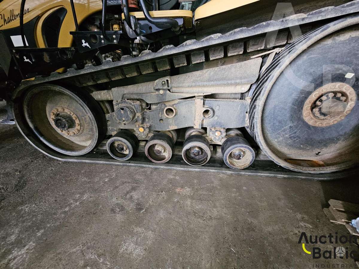 Challenger MT 865, traktoriai