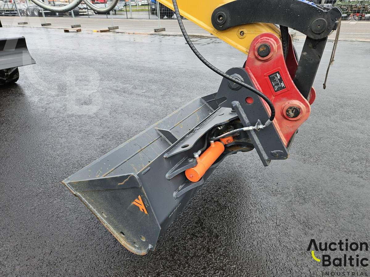 SANY SY80U, экскаваторы