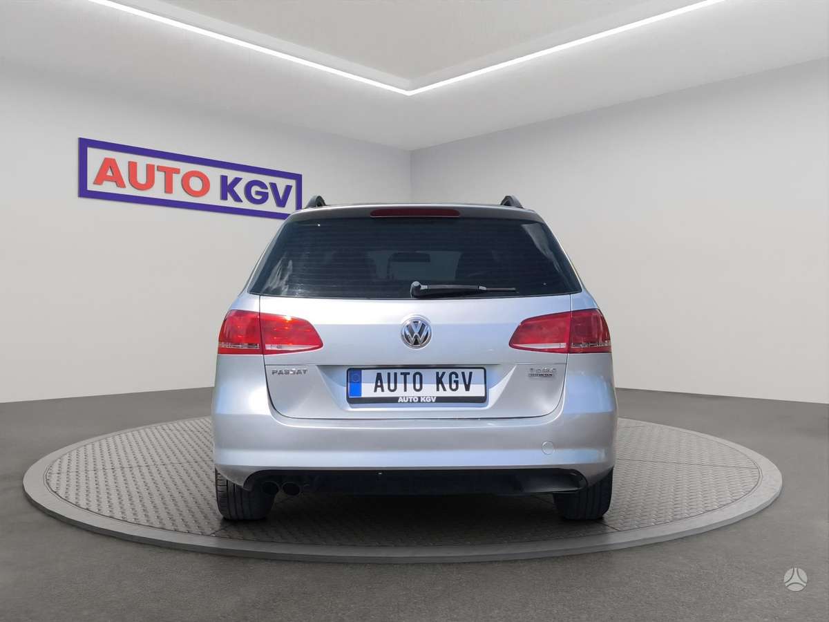 Volkswagen Passat, 2.0 l., Универсал