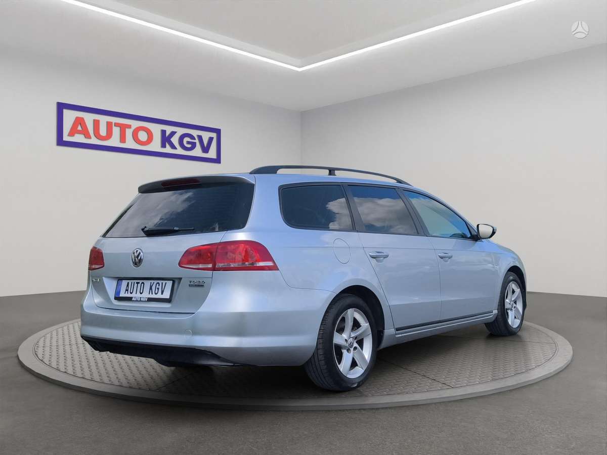 Volkswagen Passat, 2.0 l., Универсал