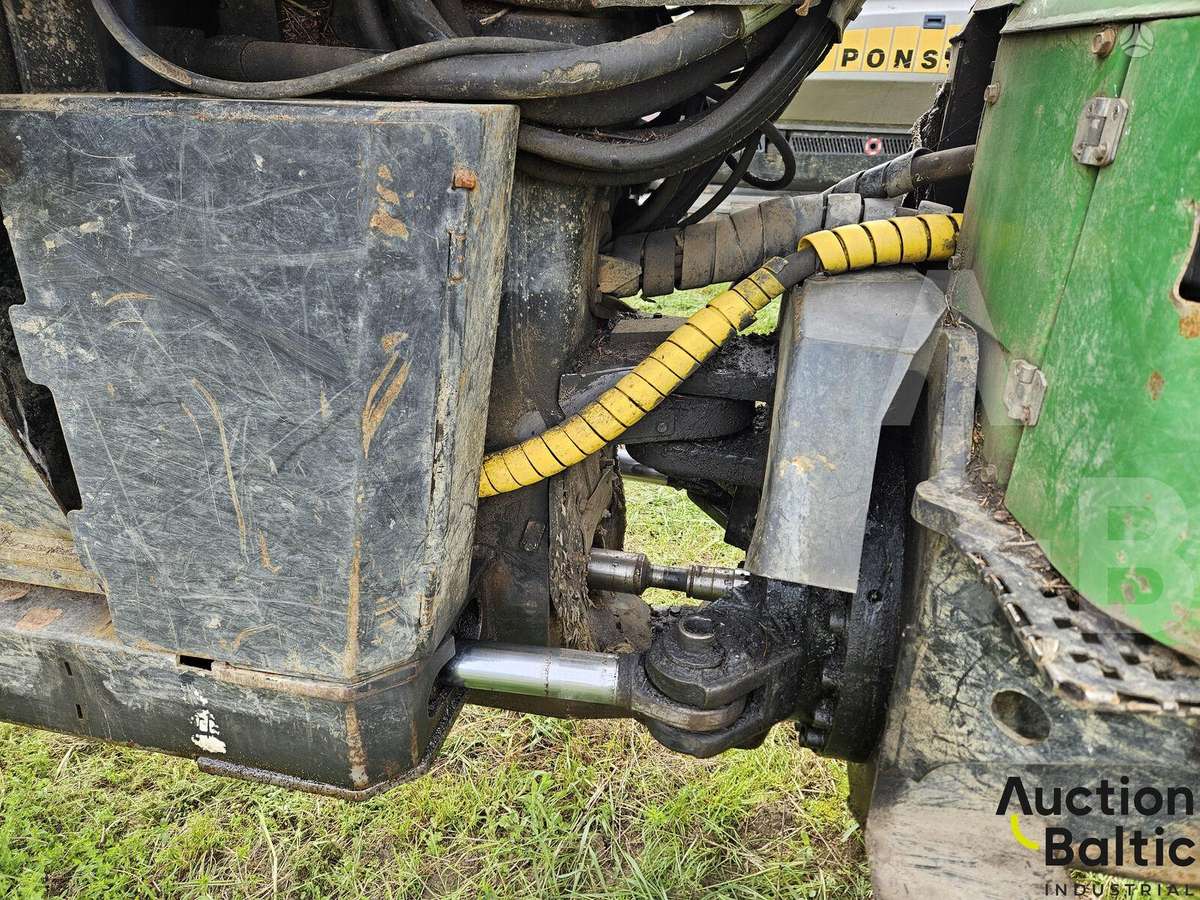 John Deere 1010 E, форвардеры