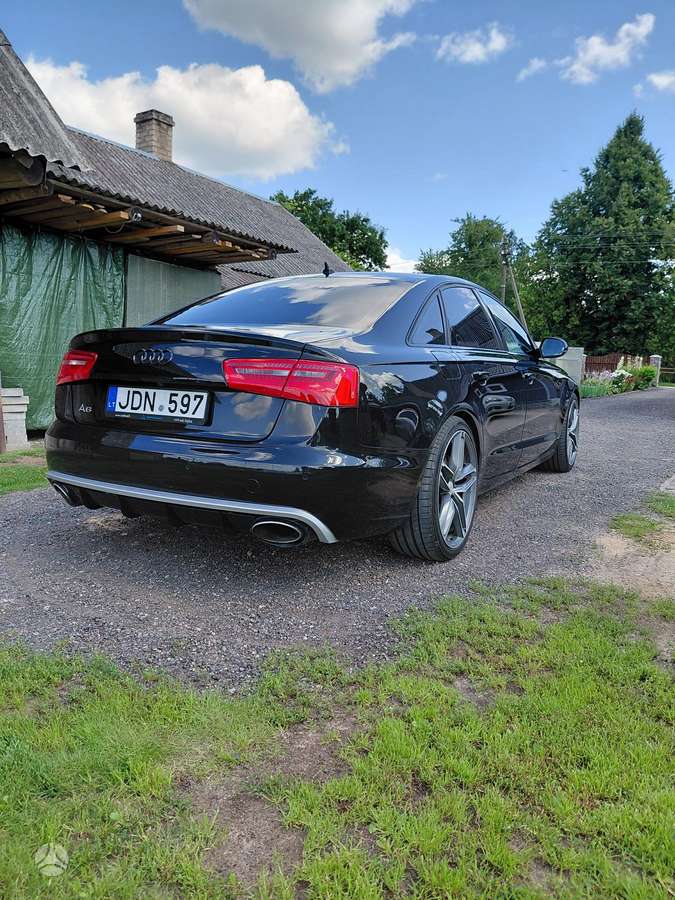 Audi A6, 3.0 l., Седан
