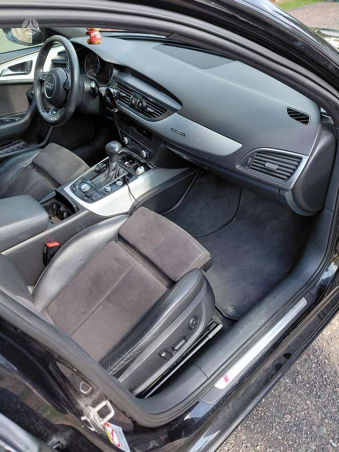 Audi A6, 3.0 l., sedanas
