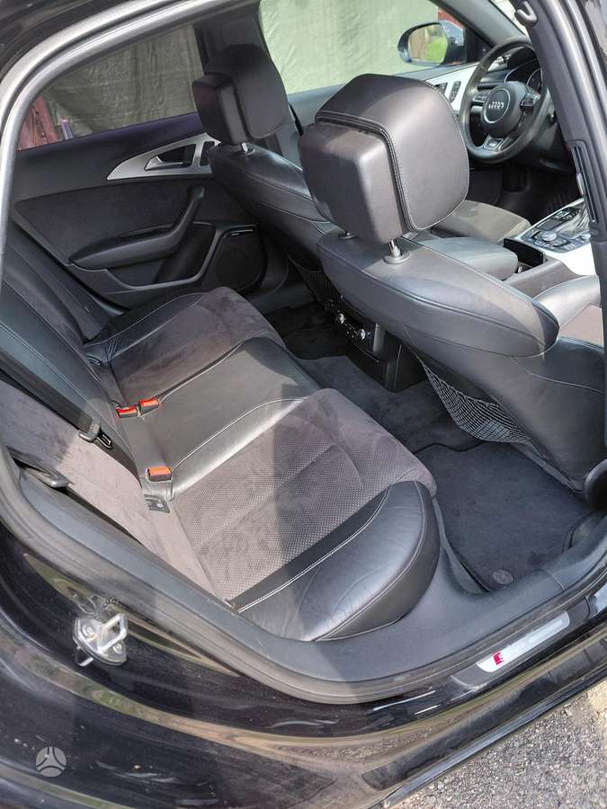 Audi A6, 3.0 l., Седан