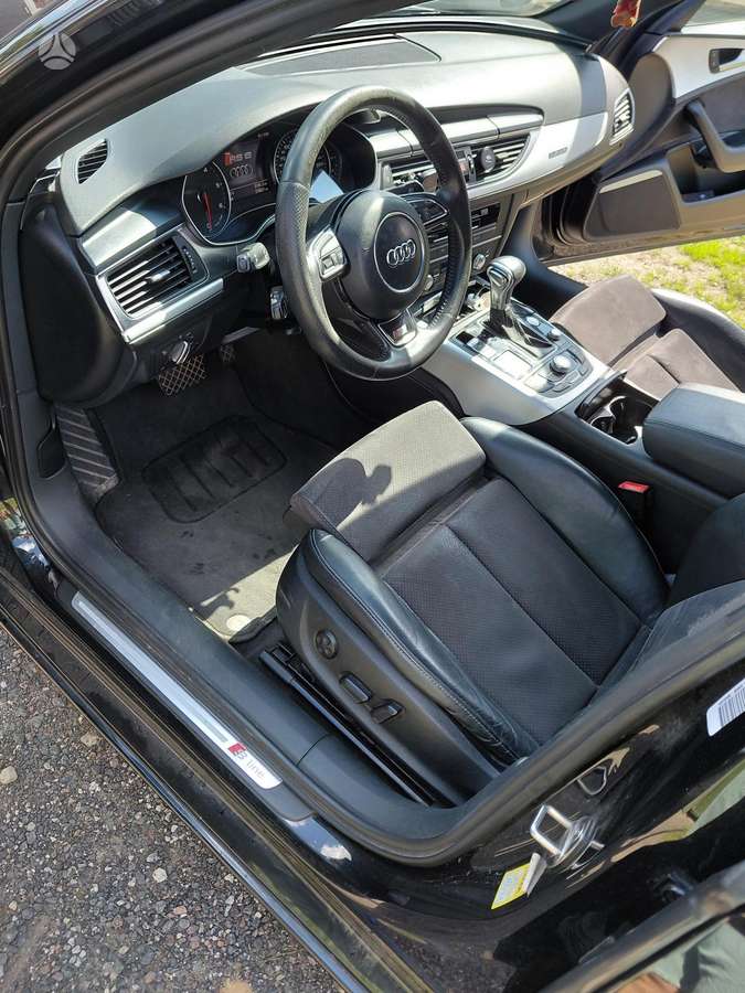 Audi A6, 3.0 l., Седан