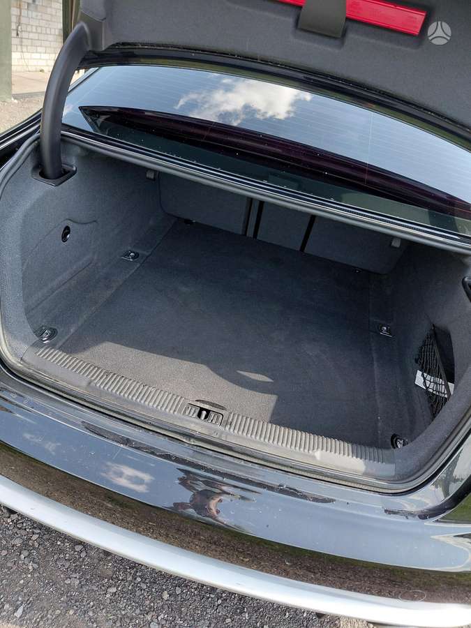 Audi A6, 3.0 l., Седан