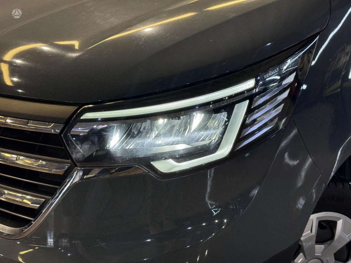 Renault Trafic, 2.0 l., mpv / minivan
