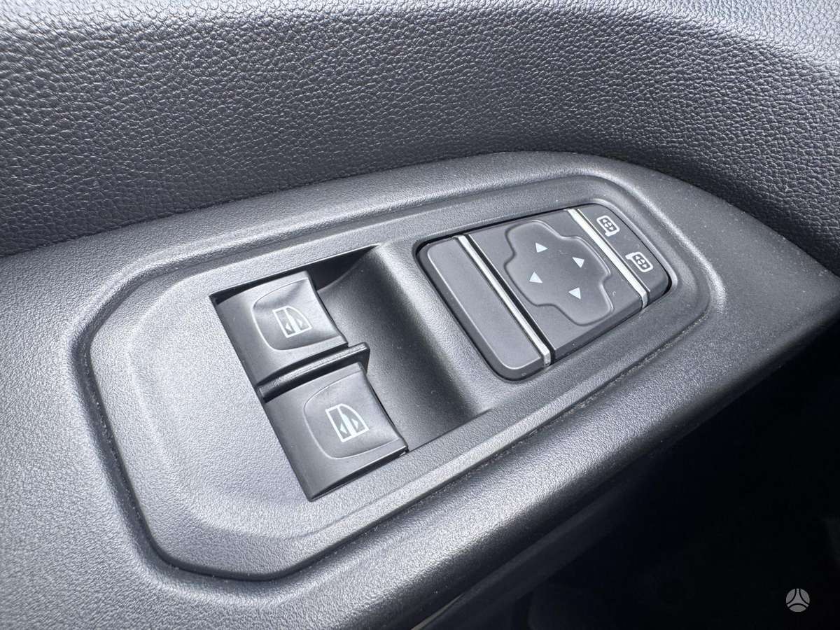Renault Trafic, 2.0 l., mpv / minivan