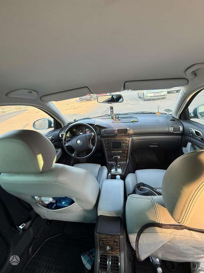 Skoda Superb, 2.5 l., Седан