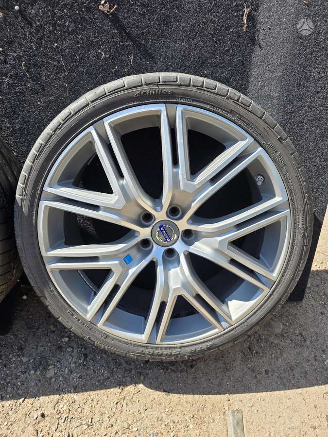 Volvo Xc60, light alloy, R20
