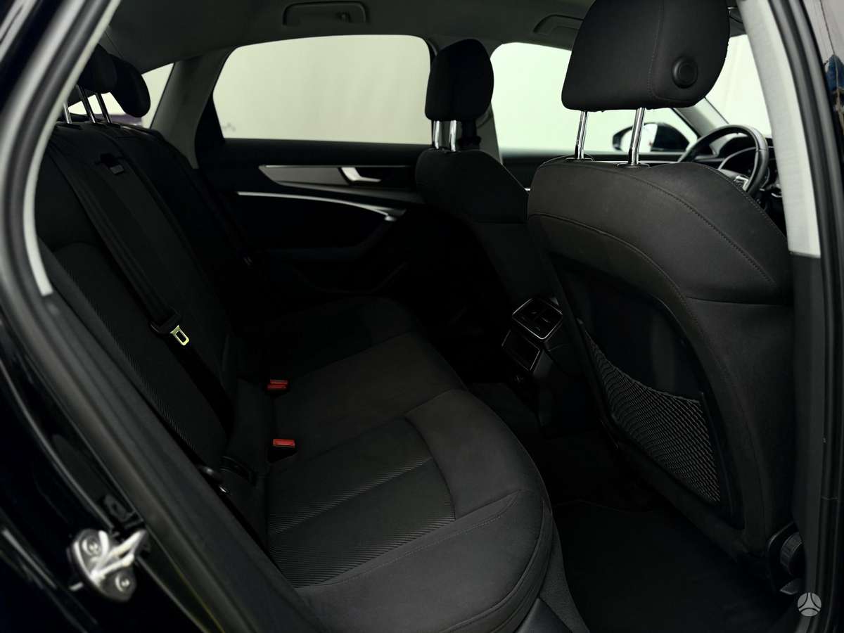 Audi A6, 2.0 l., Седан