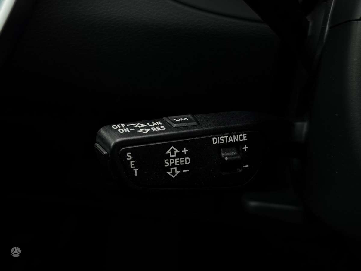 Audi A6, 2.0 l., Седан