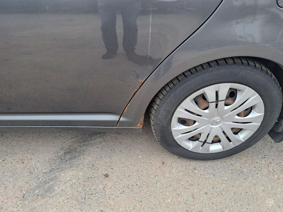 Toyota Avensis, 2.2 l., Универсал