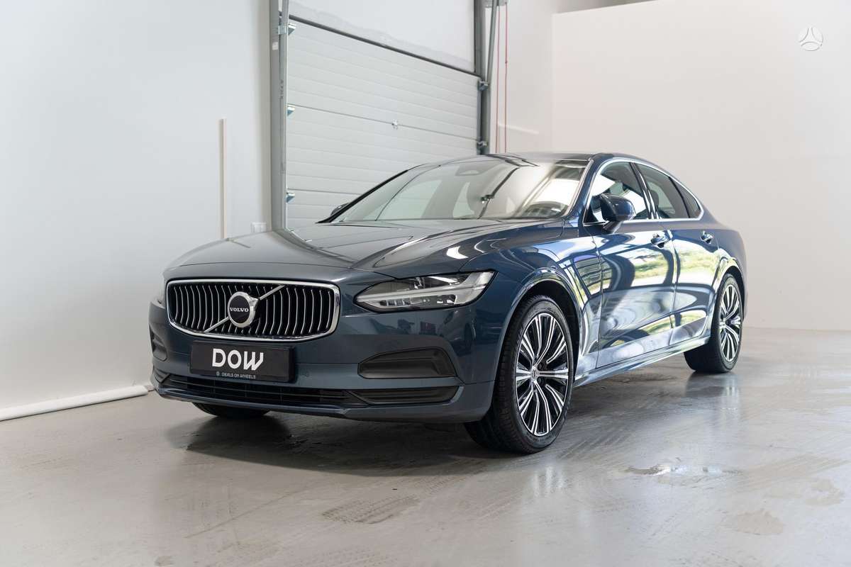 Volvo S90 - 2