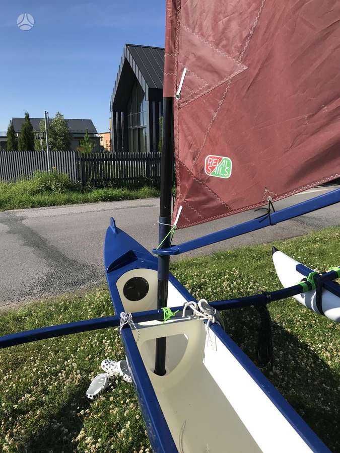 One-off Ulua outrigger sailing canoe, catamarans / trimarans