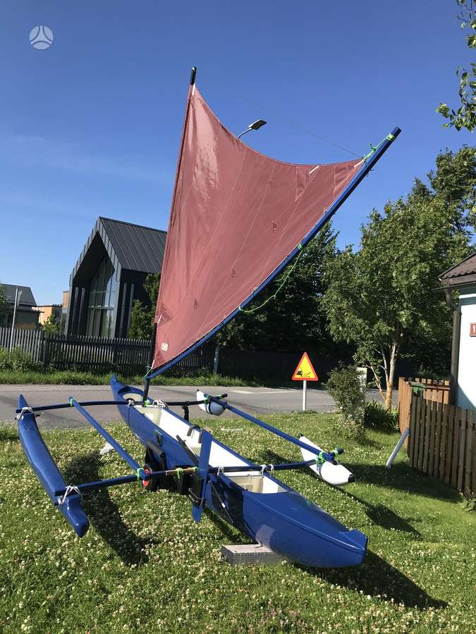 One-off Ulua outrigger sailing canoe, катамараны / тримараны