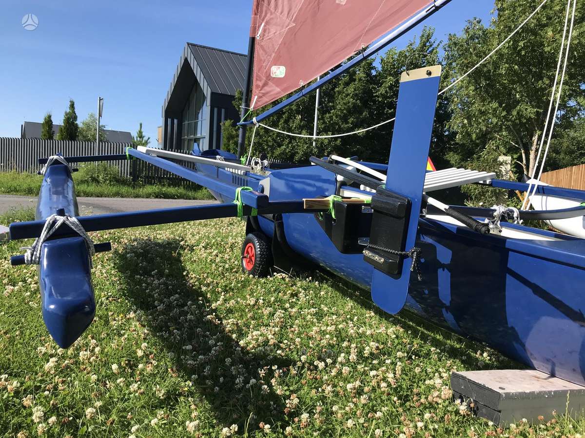One-off Ulua outrigger sailing canoe, катамараны / тримараны
