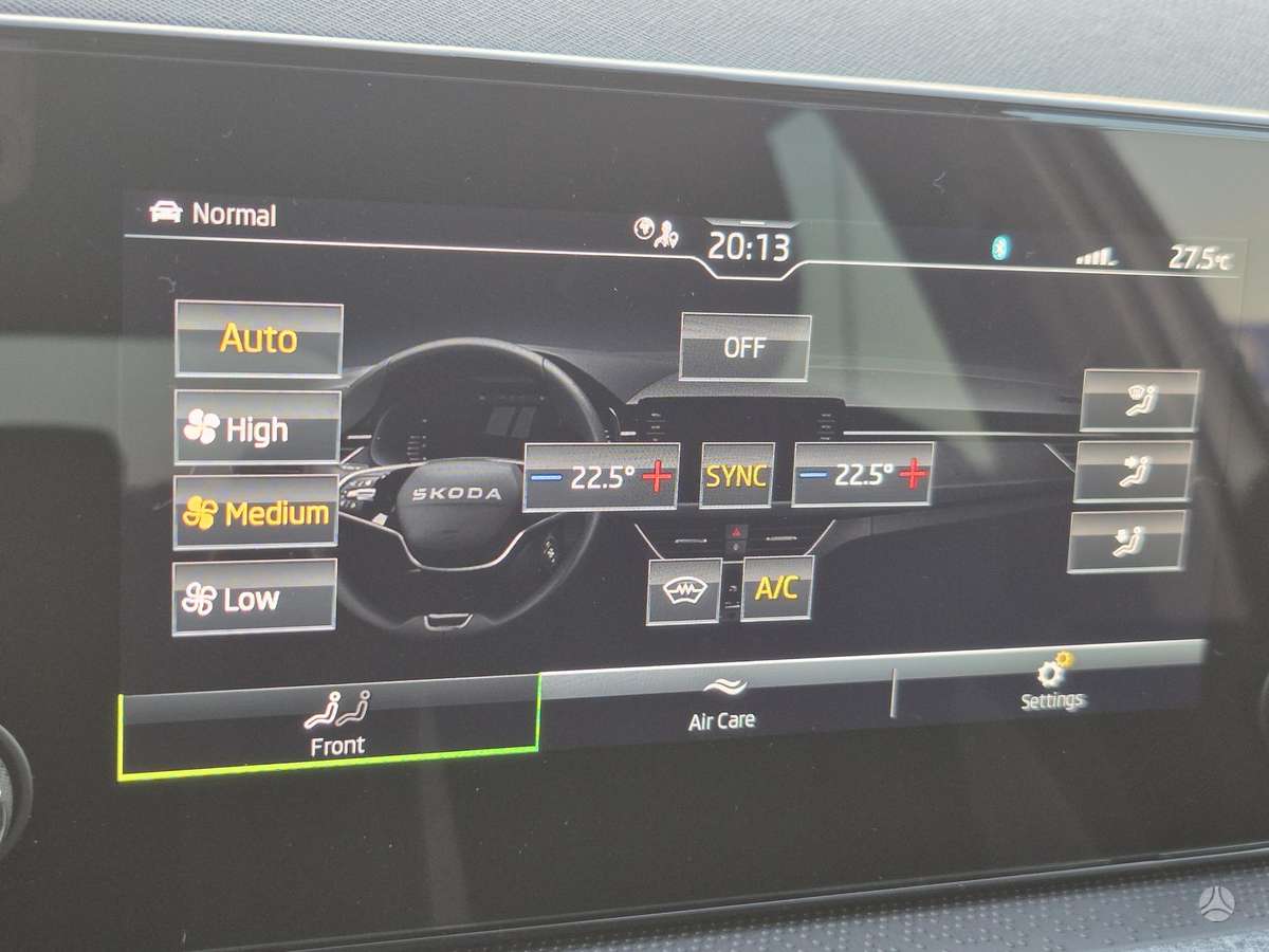 Skoda Scala, 1.0 l., hatchback