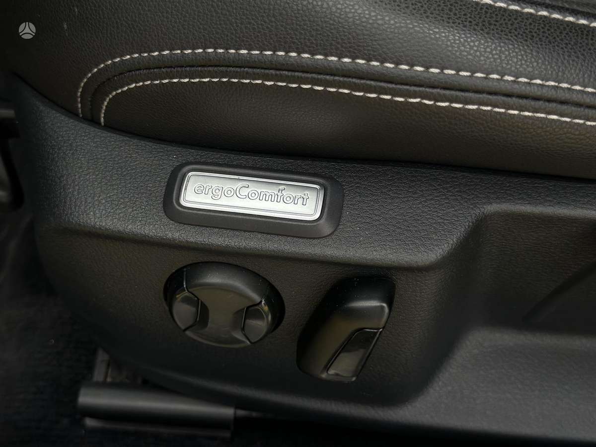 Volkswagen Passat, 2.0 l., Универсал
