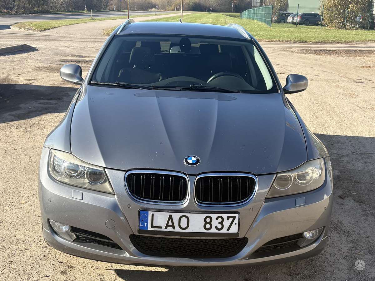 BMW 330, 3.0 l., wagon