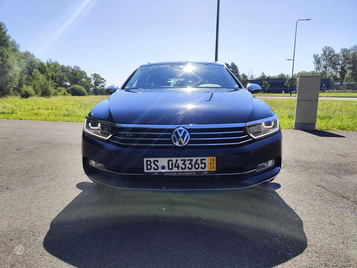 Volkswagen Passat, 2.0 l., Универсал