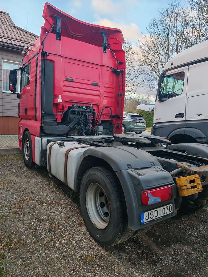 MAN TGX, 2 miegamosios vietos