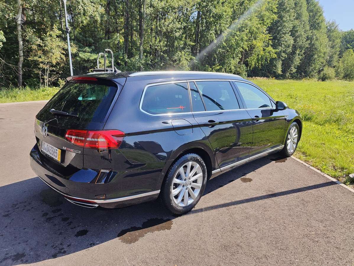 Volkswagen Passat, 2.0 l., Универсал