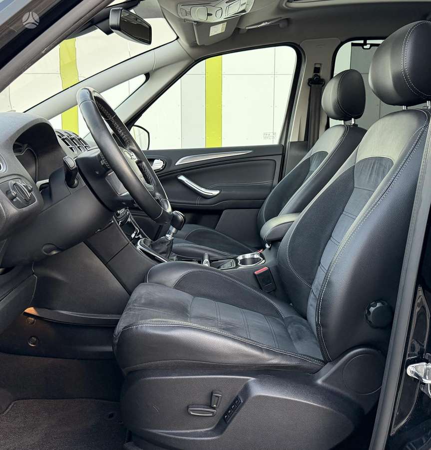 Ford S-MAX, 2.0 l., Минивэн