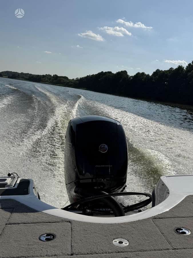 NITRO Z19 sport, yachts / cruisers