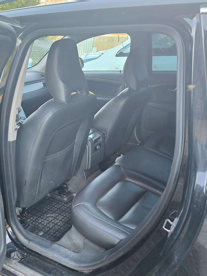 Volvo V70, 2.0 l., Универсал