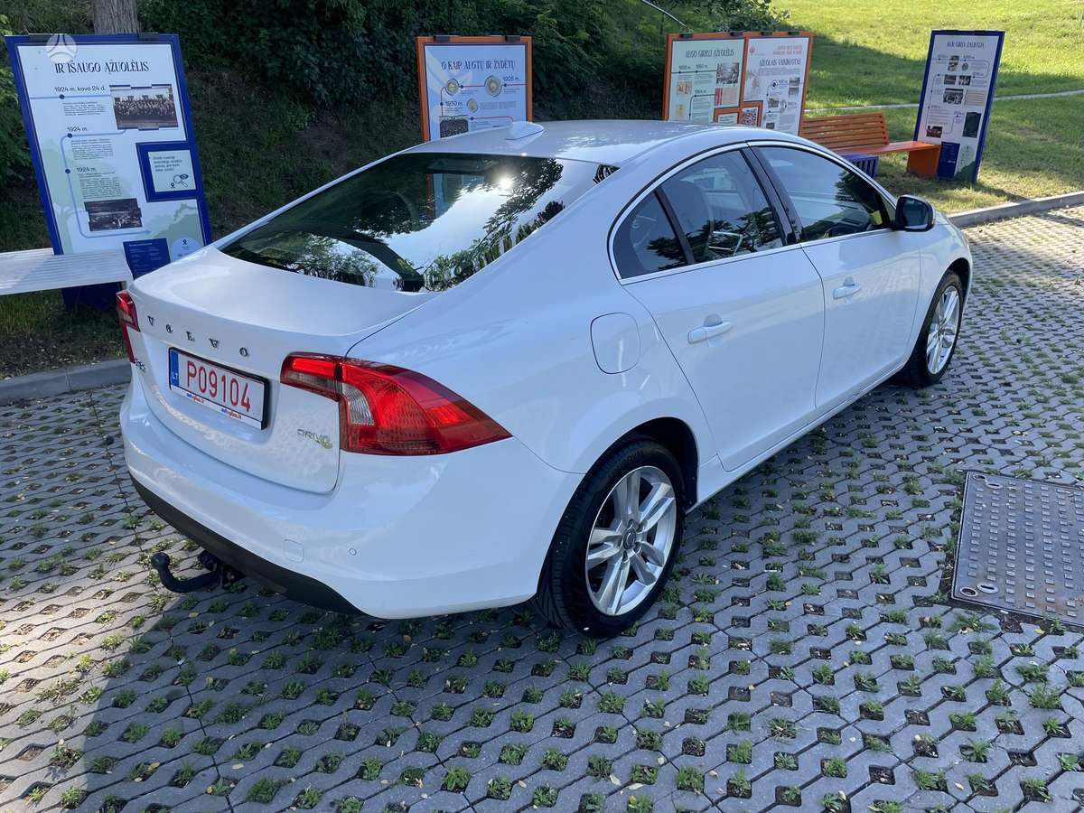 Volvo S60, 1.6 l., Седан