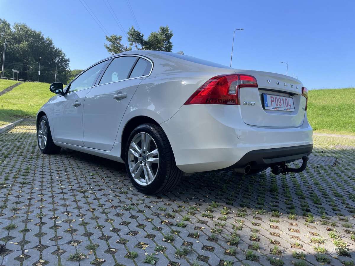 Volvo S60, 1.6 l., Седан