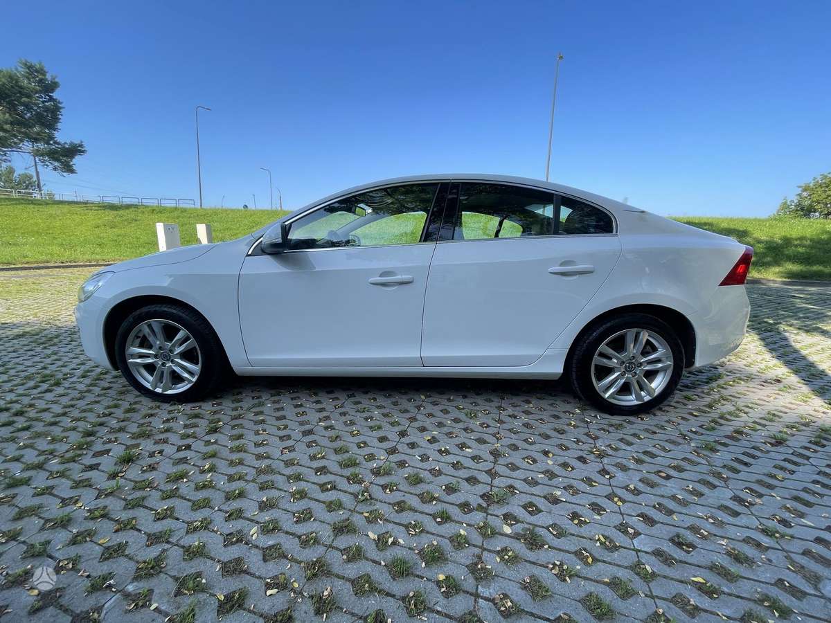 Volvo S60, 1.6 l., Седан