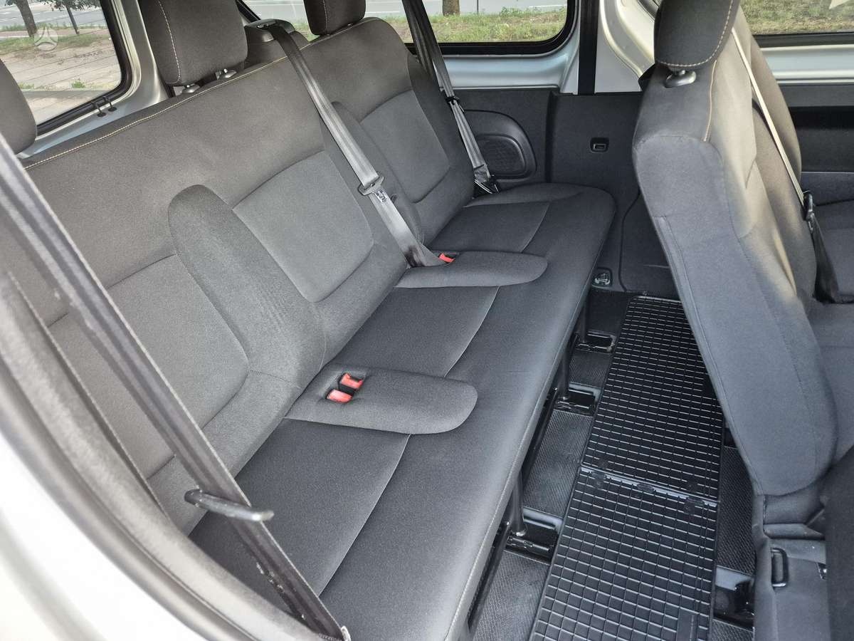 Renault TRAFIC, keleivinis mikroautobusas