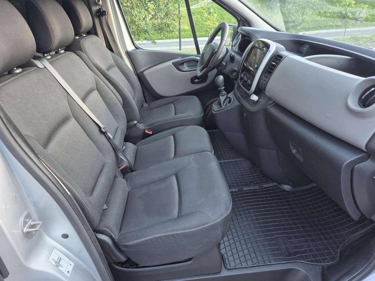 Renault TRAFIC, pasažieru mikroautobuss