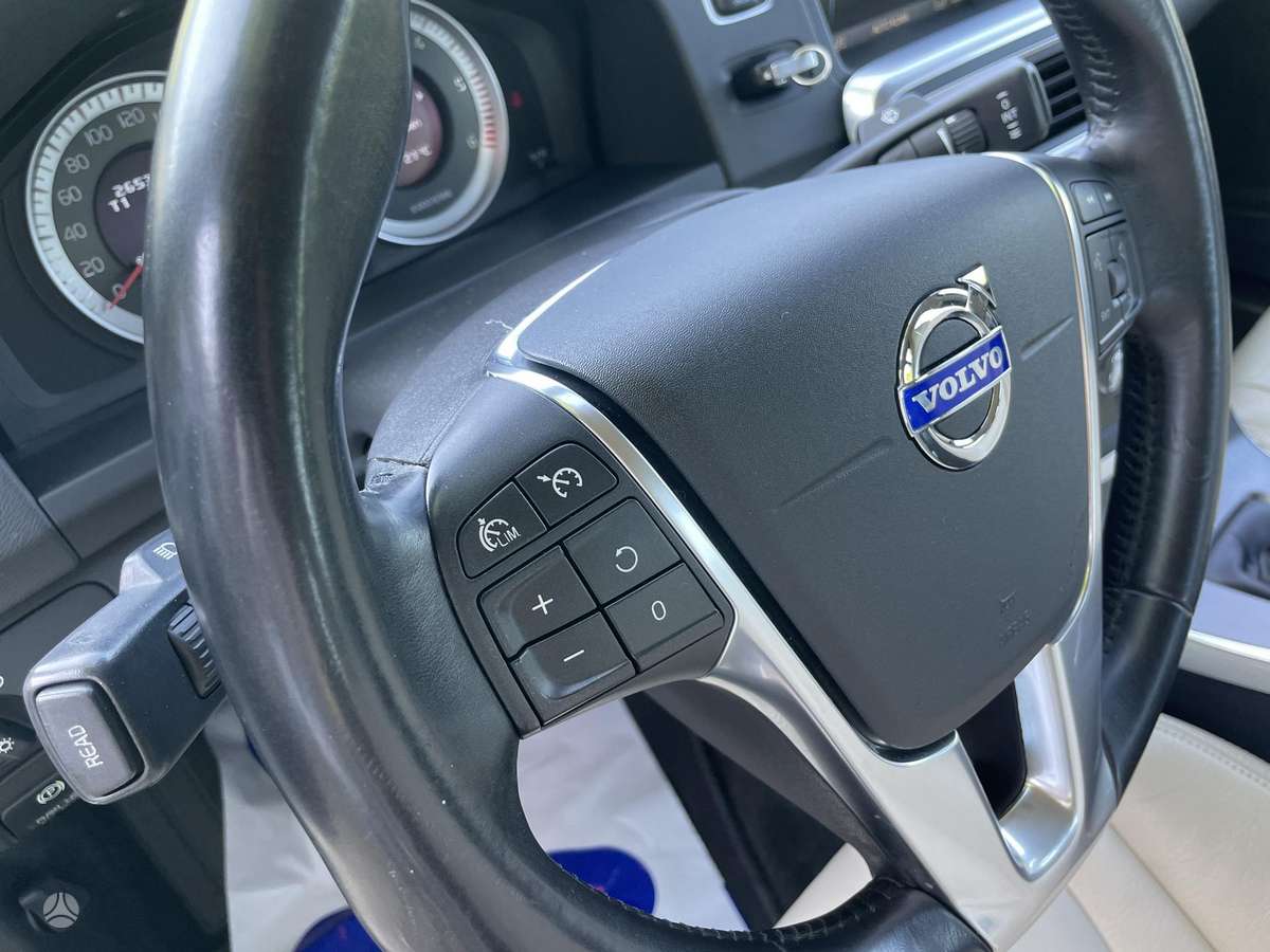 Volvo S60, 1.6 l., Седан