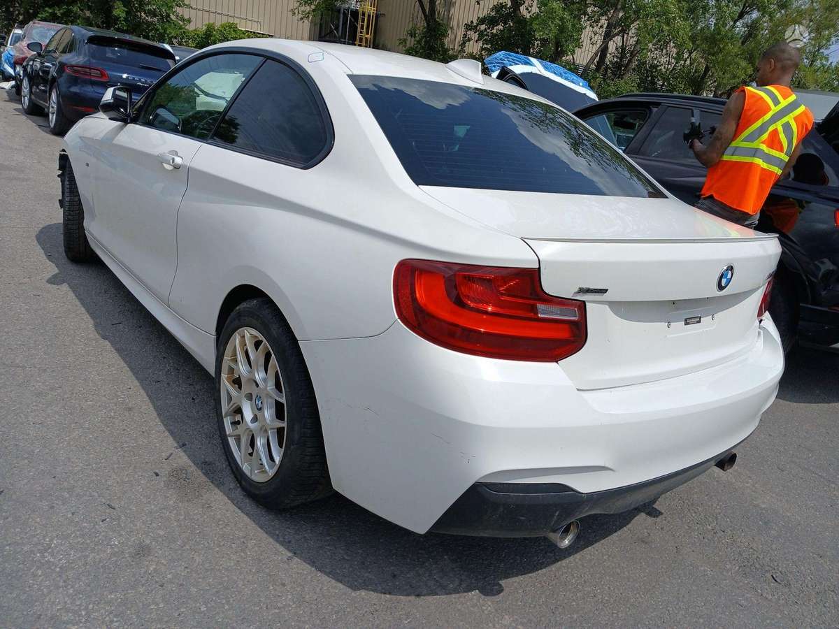 BMW M235, 3.0 l., hatchback