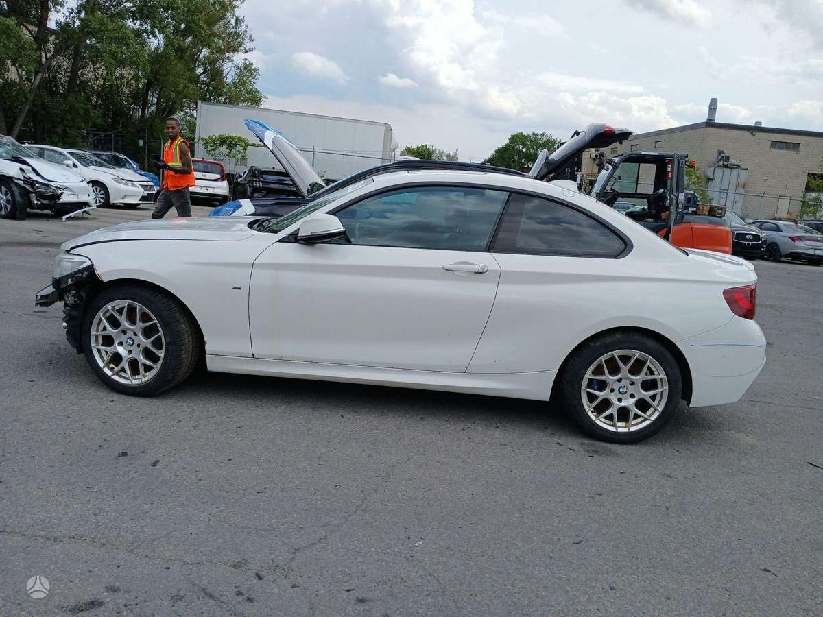BMW M235, 3.0 l., hatchback