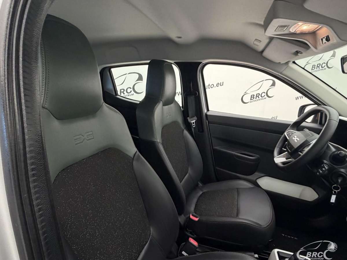 Dacia Spring, 27 кВт·ч, Хэтчбек