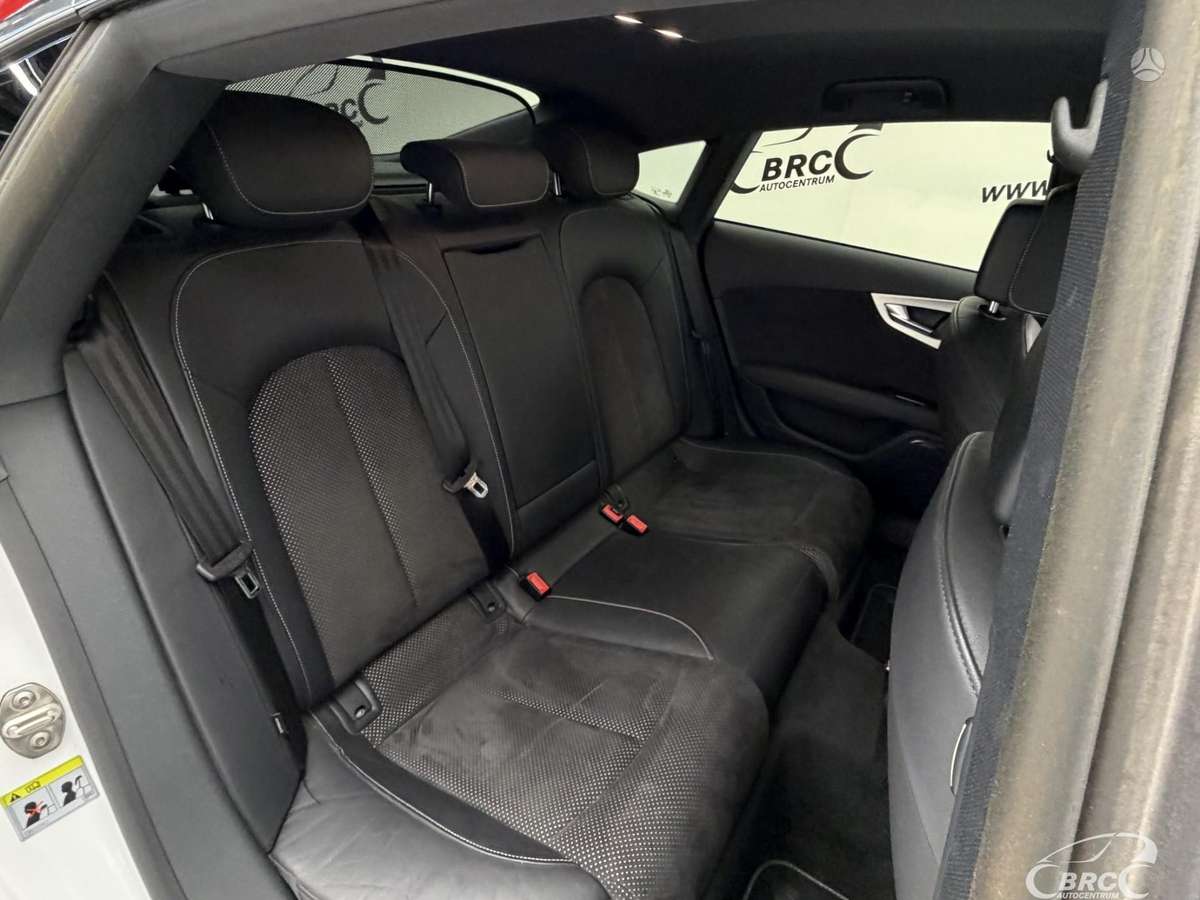 Audi A7, 3.0 l., hečbekas