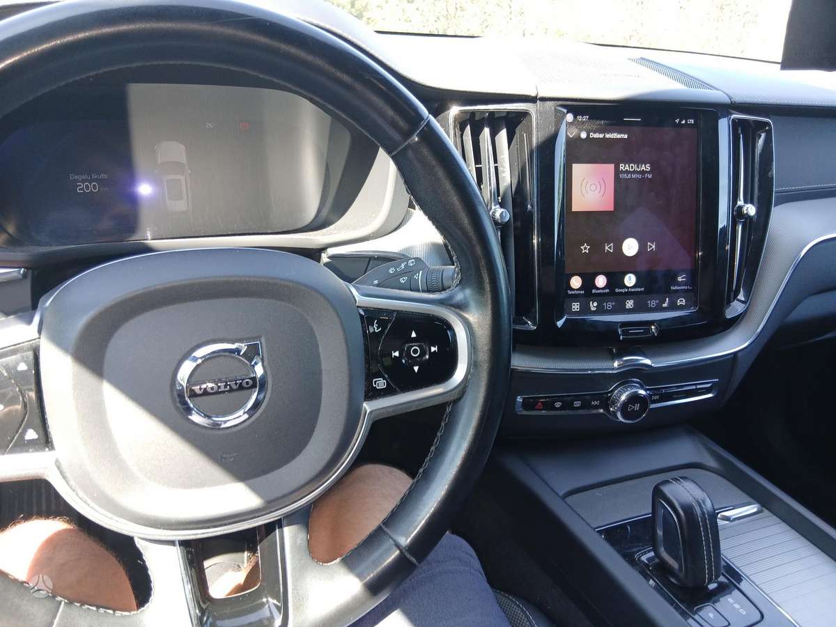 Volvo XC60, 2.0 l., Хэтчбек