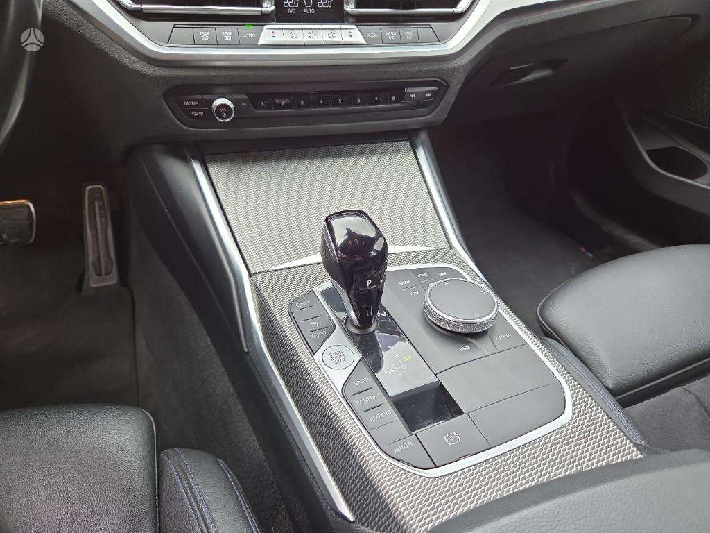 BMW 320, 2.0 l., wagon