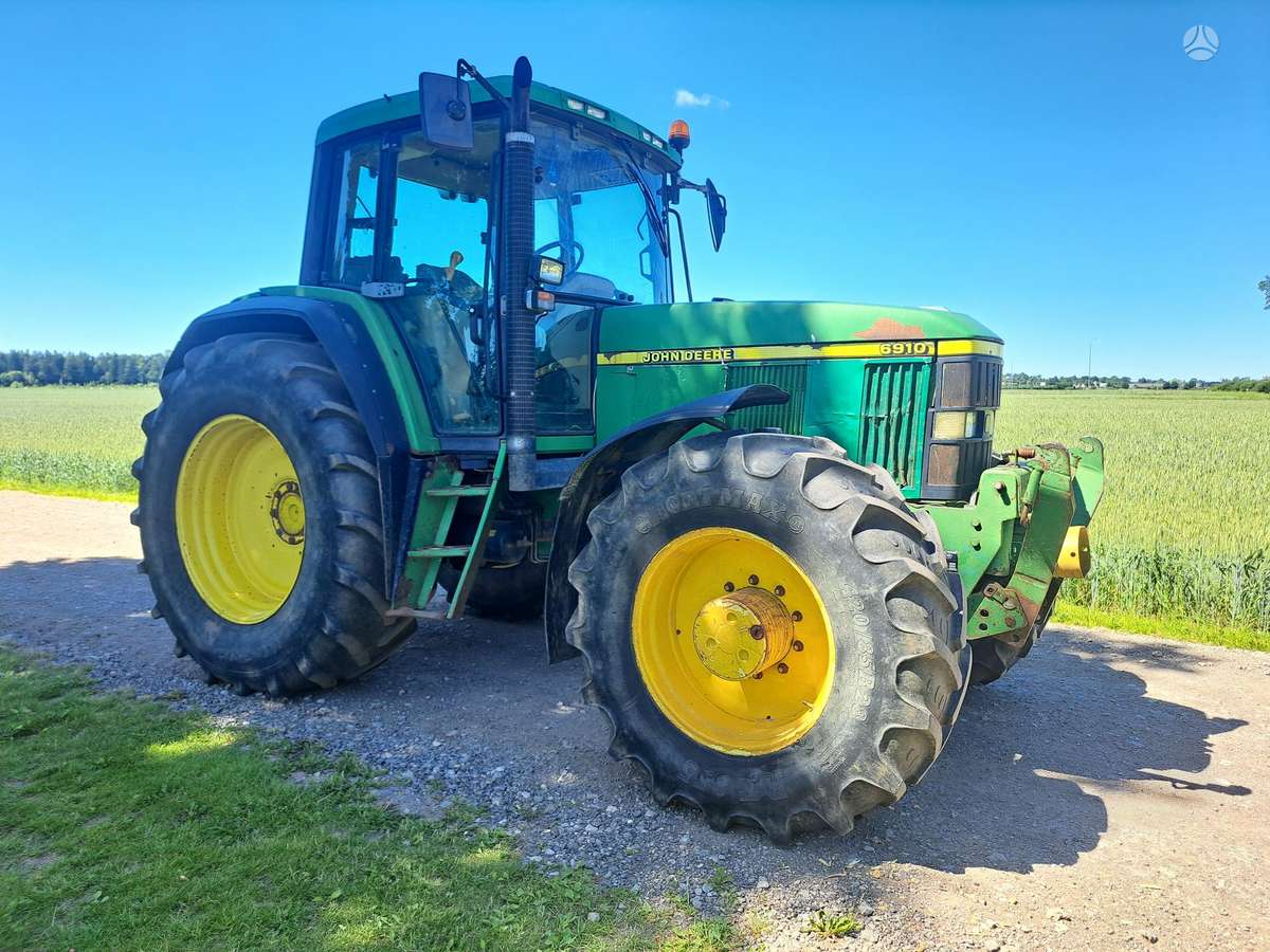 John Deere 6910 Nera pvm, su oru, traktoriai