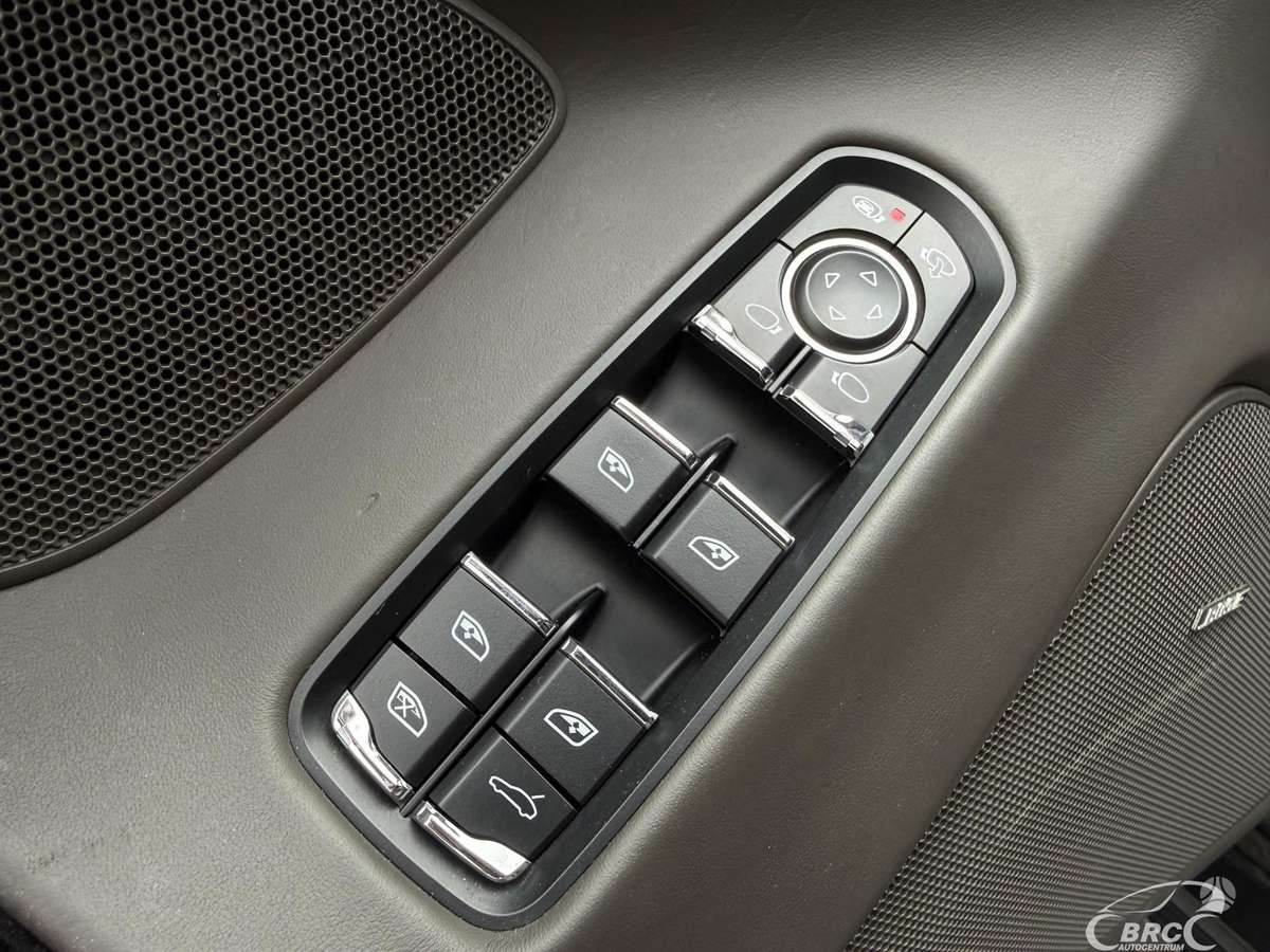 Porsche Panamera, 3.0 l., hatchback