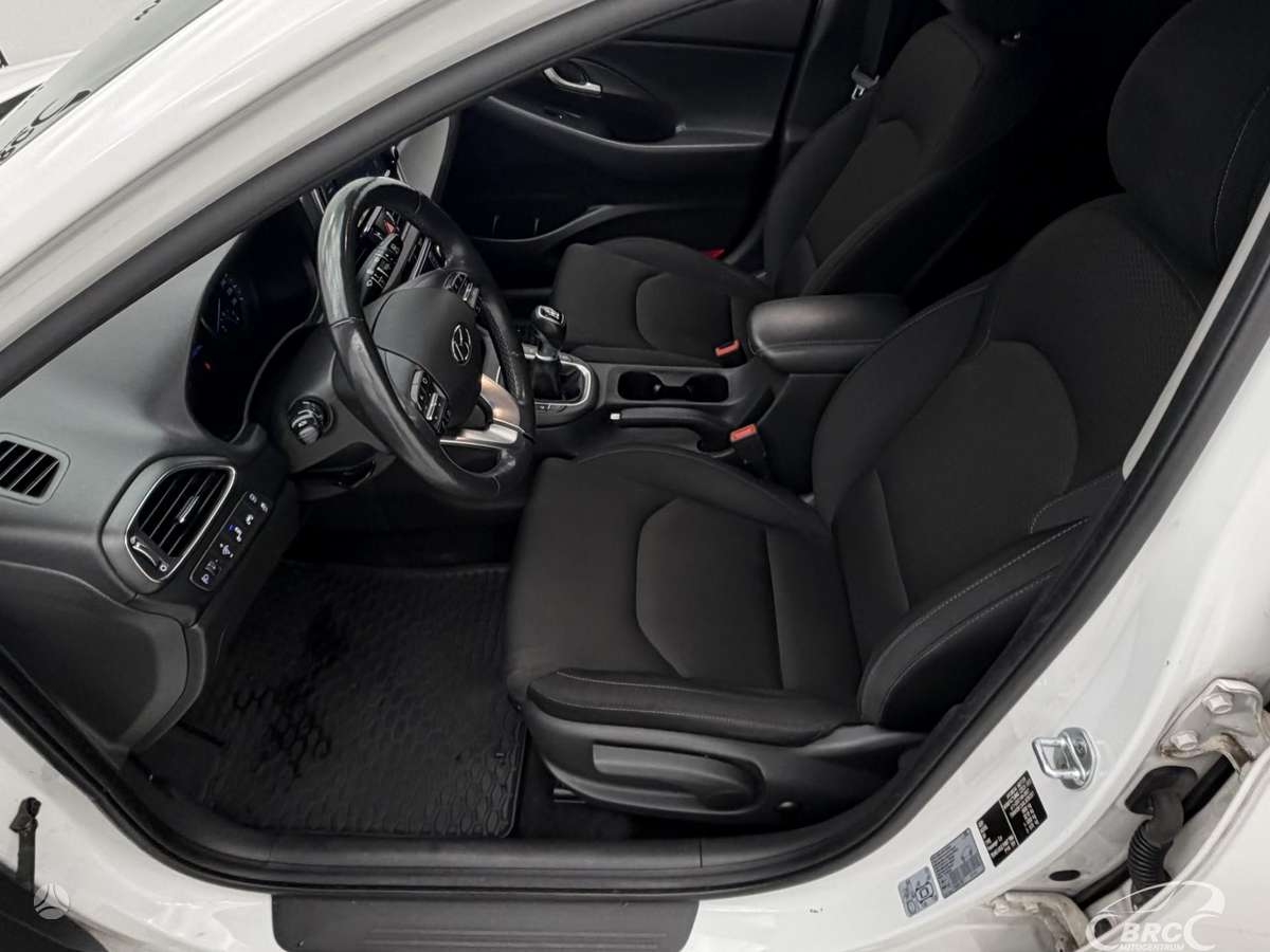 Hyundai i30, 1.4 l., Универсал