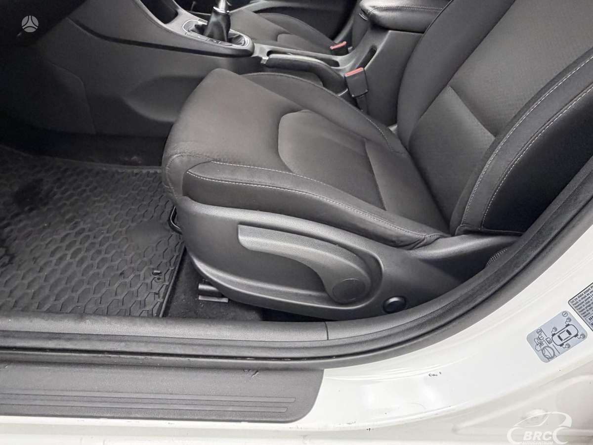 Hyundai i30, 1.4 l., Универсал