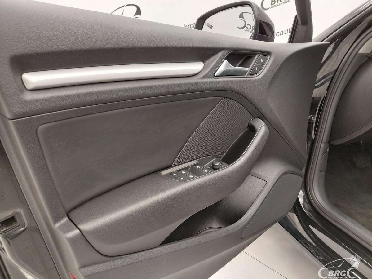 Audi A3, 1.0 l., hečbekas