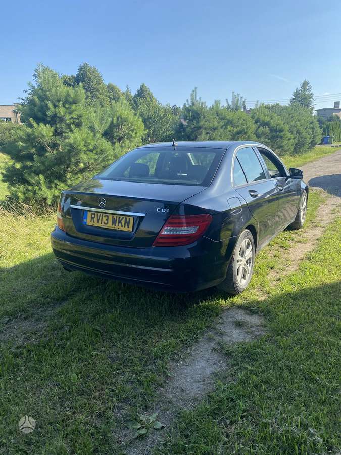 Mercedes-Benz C200 Dalimis