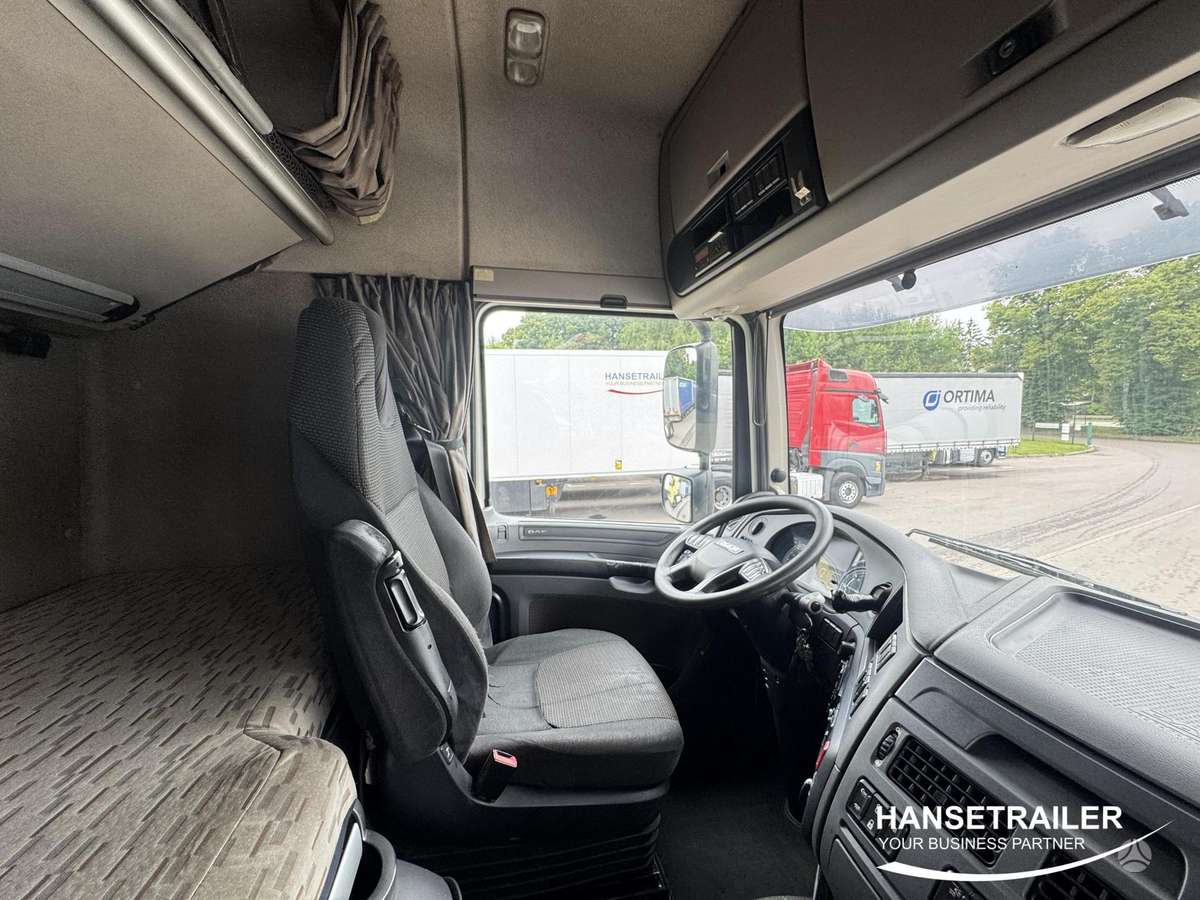 Volvo FH FH500, double sleeper
