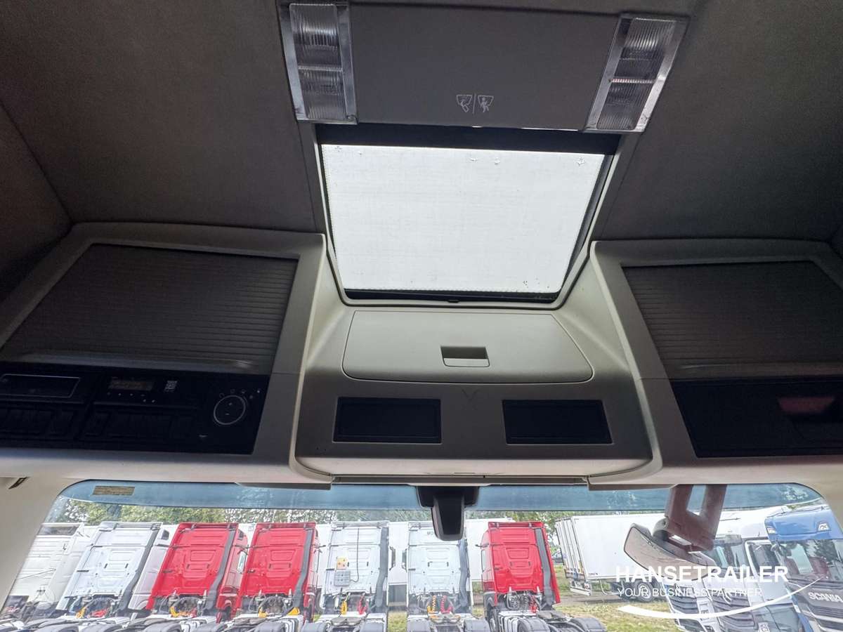 Volvo FH FH500, double sleeper
